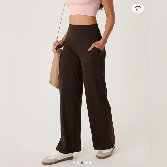 OFFLINE By Aerie Real Me XTRA High Waisted Wide Leg Leggings Deep Earth (Brown) - Picture 4 of 7